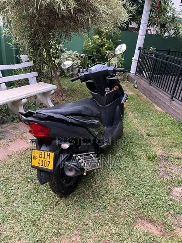 Yamaha Ray ZR Disc 2020
