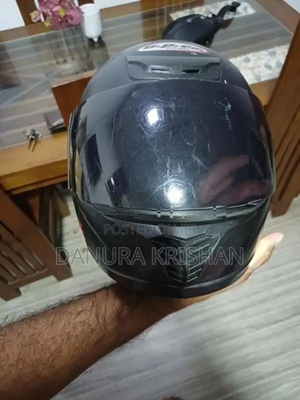 Helmet Upco