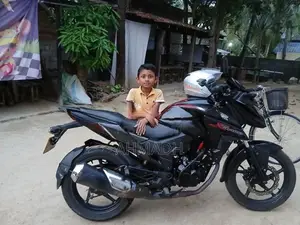 Honda X-Blade 2019