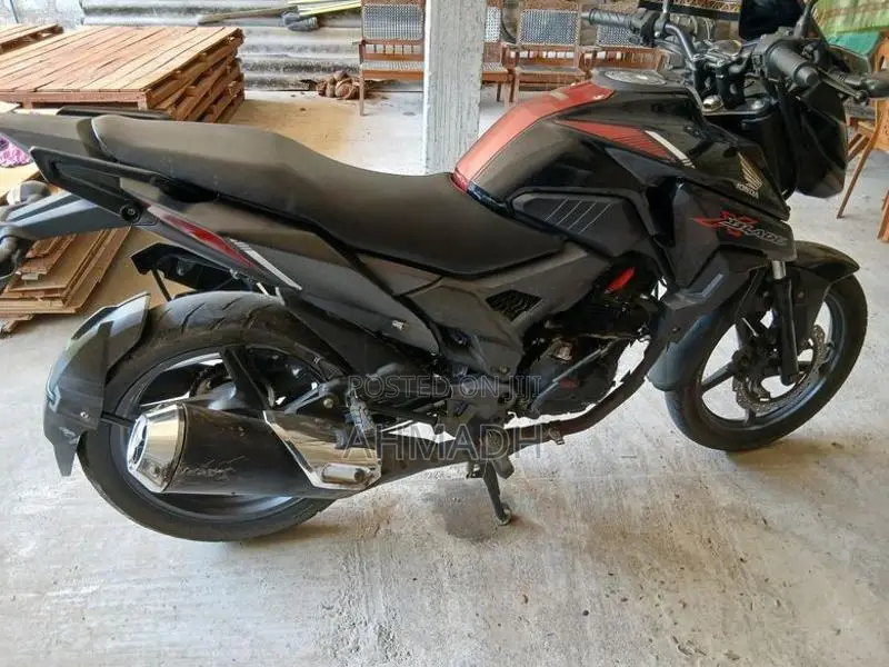 Honda X-Blade 2019