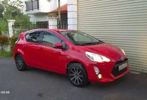 Toyota Aqua Urban S 45500km 2015