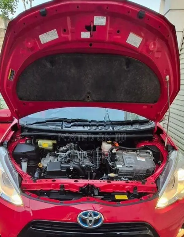 Toyota Aqua Urban S 45500km 2015