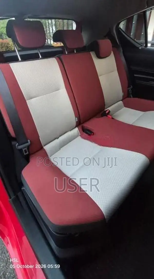 Toyota Aqua Urban S 45500km 2015