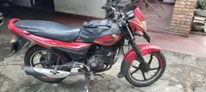 Bajaj Platina 100 ES 2016