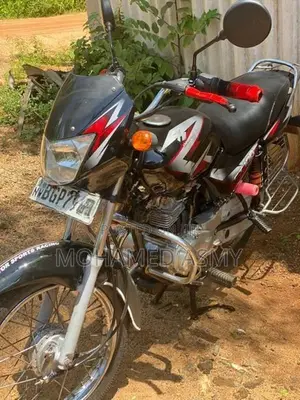 Bajaj CT100 2021