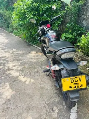 Hero Hunk 150R 2015