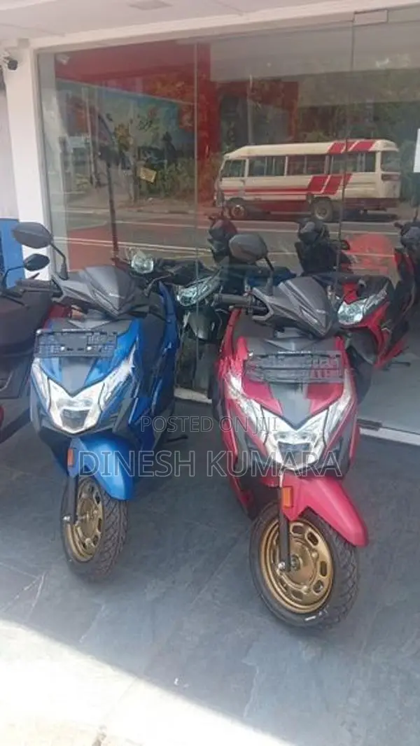 Honda Dio 110 DLX 2026