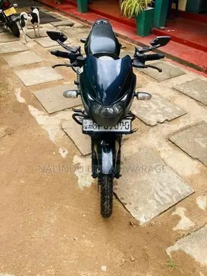Bajaj Pulsar 150 2017