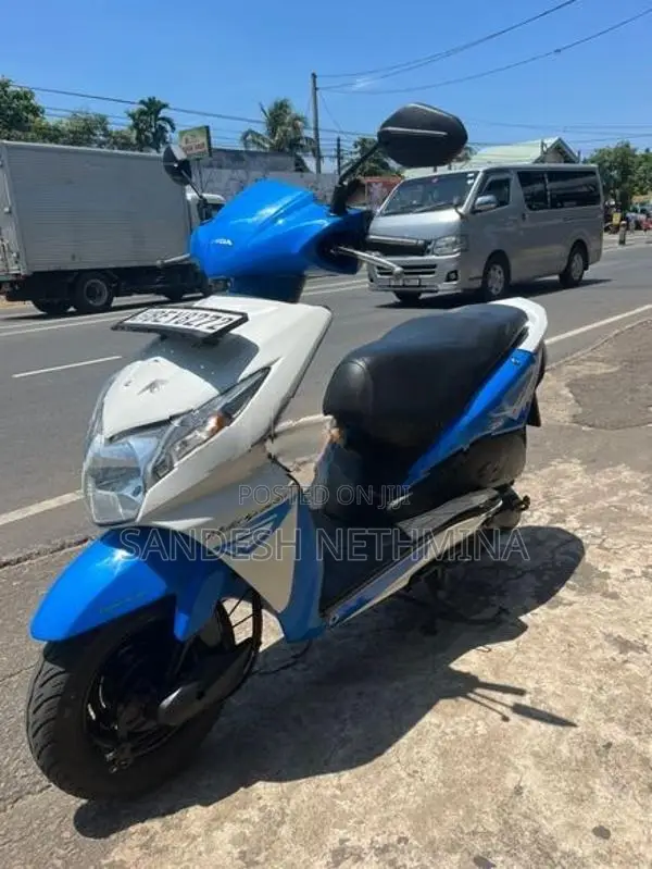 Honda Dio 2017