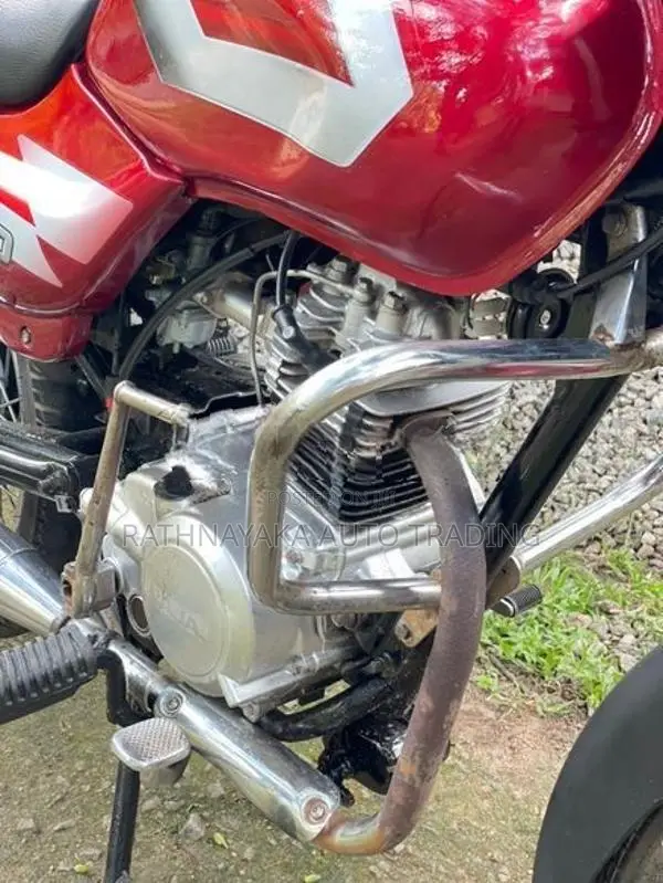 Bajaj CT100 2010