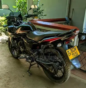 Bajaj Discover 150f 2015