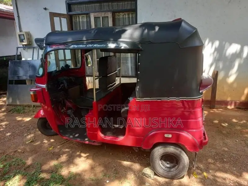 Bajaj RE QQ 175 2008