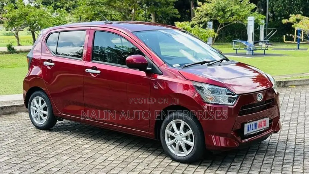 Daihatsu Mira G Grade 2026