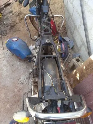 Yamaha Libero 2005