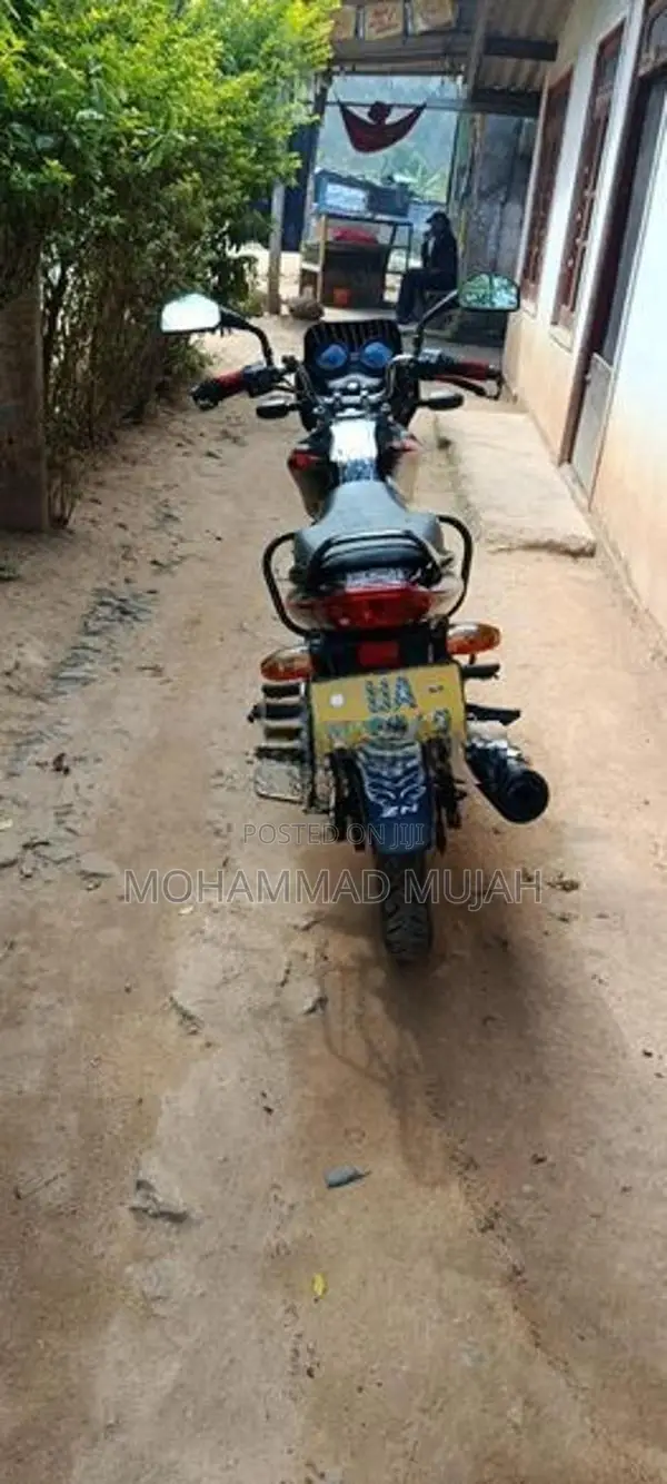 Bajaj Discover 2007