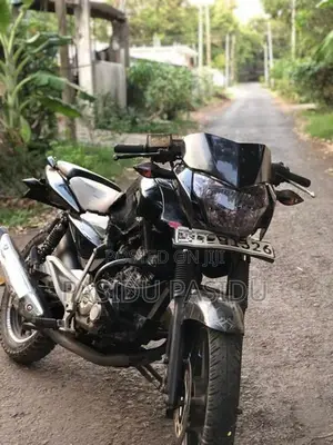 Bajaj Pulsar 135 2015