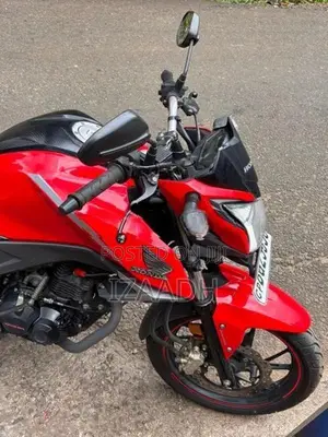 Honda CB Hornet 160R 2018