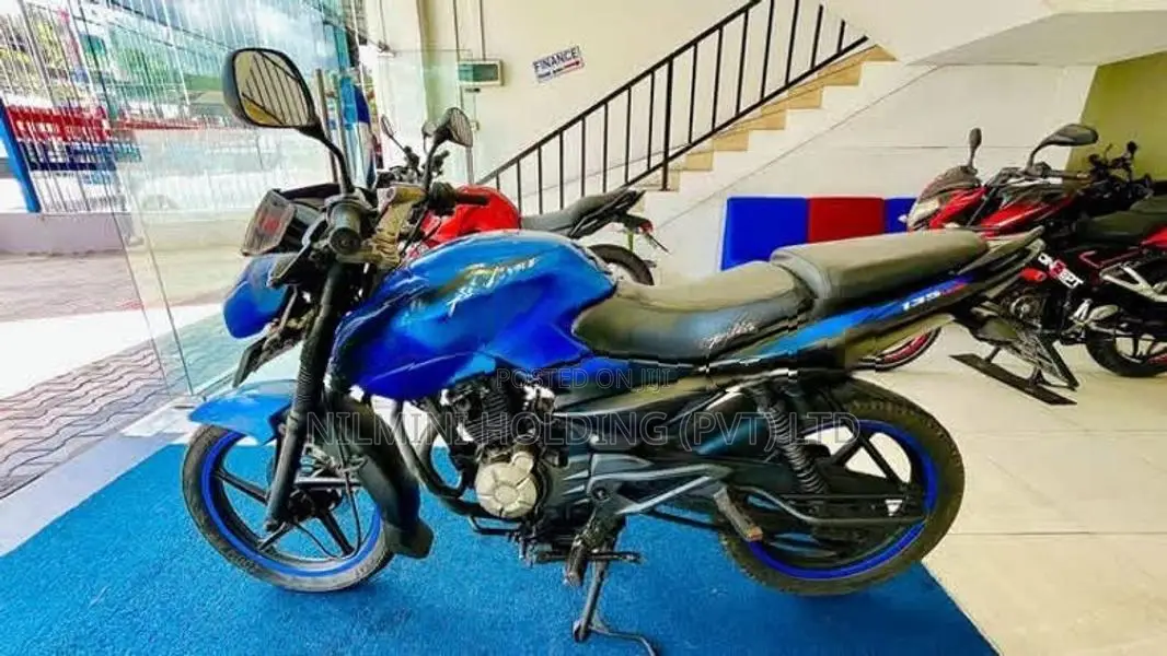 Bajaj Pulsar 135 2011