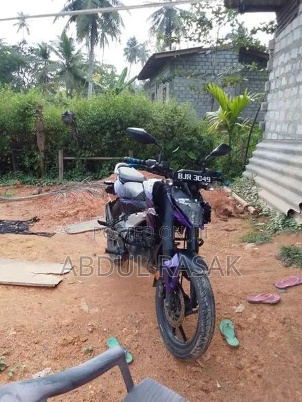 Bajaj Pulsar N125 2025