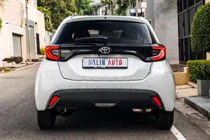 Toyota Yaris G-LED BSM 2026