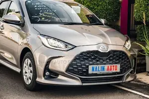Toyota Yaris G-LED BRONZE 2025