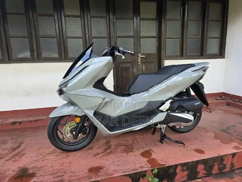Honda PCX160 2025