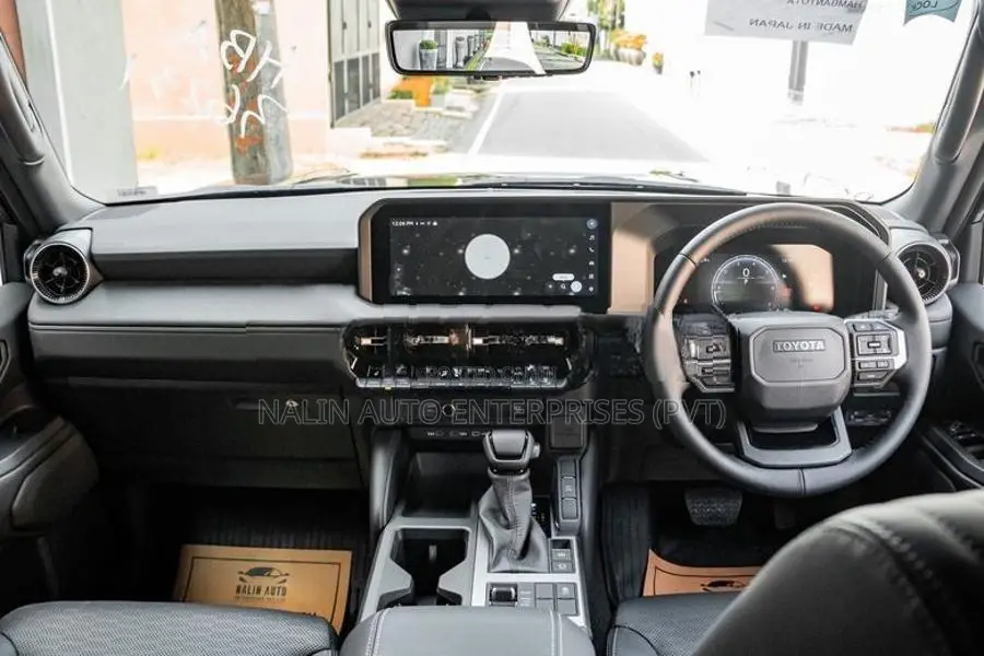 Toyota Land Cruiser Prado VX BLACK 2026