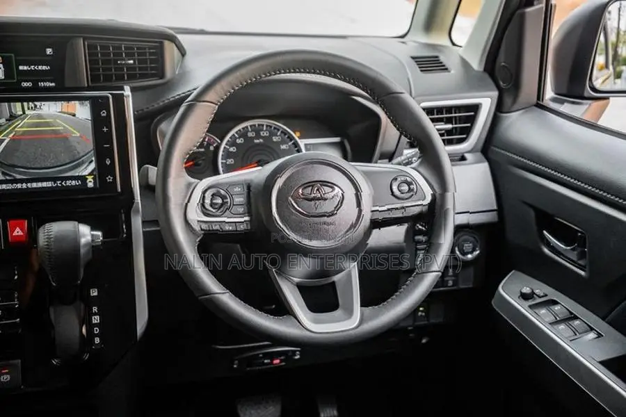 Toyota Roomy 2025