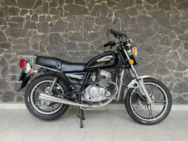Suzuki GN 125 2021