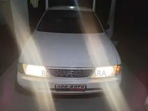 Nissan Sunny fb14 1997