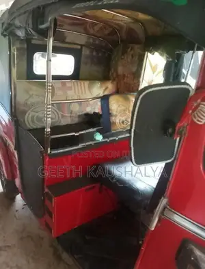 Bajaj RE 1998