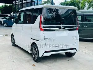 Nissan Roox Highway Star X 2023