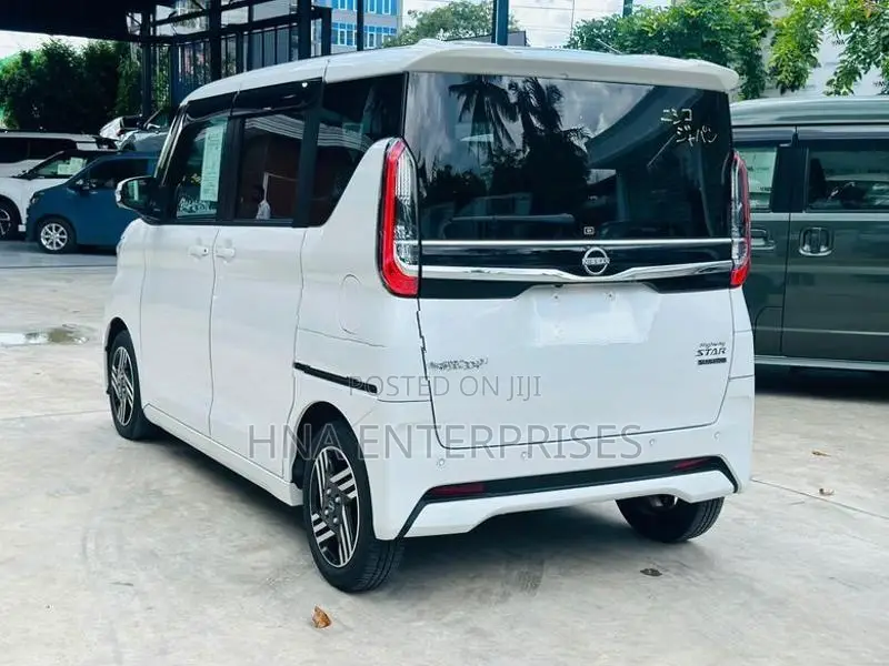 Nissan Roox Highway Star X 2023