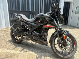 Bajaj Pulsar N160 2025