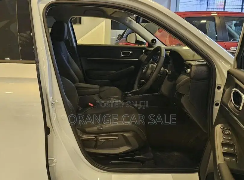 Honda Vezel Z Pre 4way 10 speak< 2024