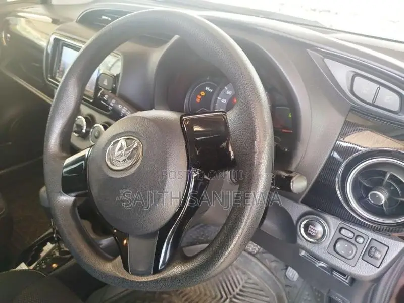 Toyota Vitz 2018