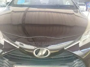 Toyota Vitz 2018