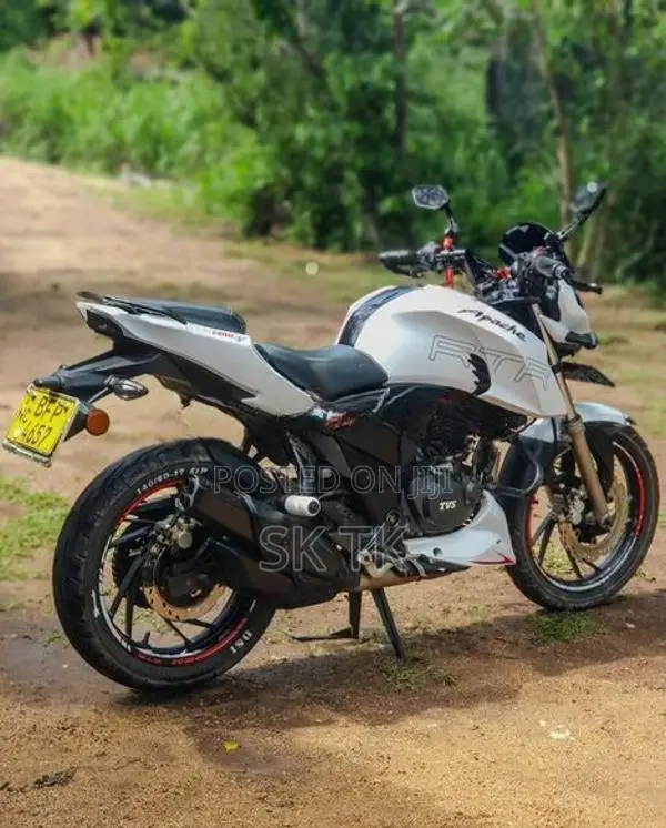 TVS Apache RTR 200 2016