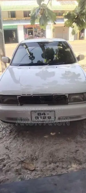 Nissan Sunny 1991