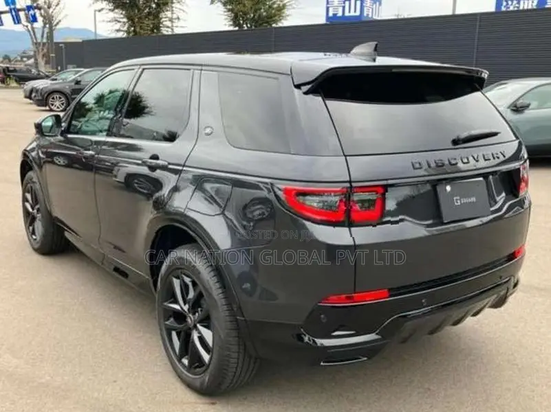 Land Rover Discovery Sport Dynamic HSE P300e 2025