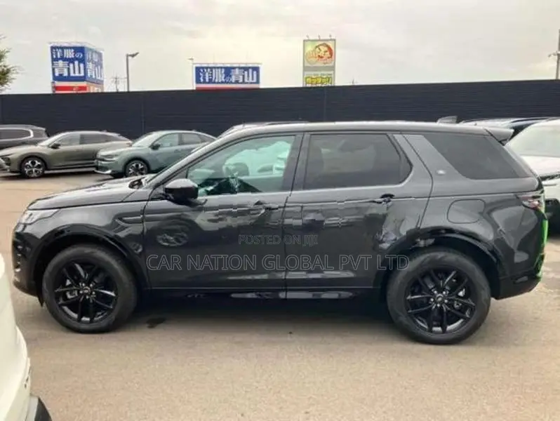 Land Rover Discovery Sport Dynamic HSE P300e 2025