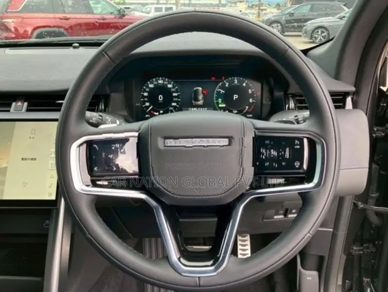 Land Rover Discovery Sport Dynamic HSE P300e 2025