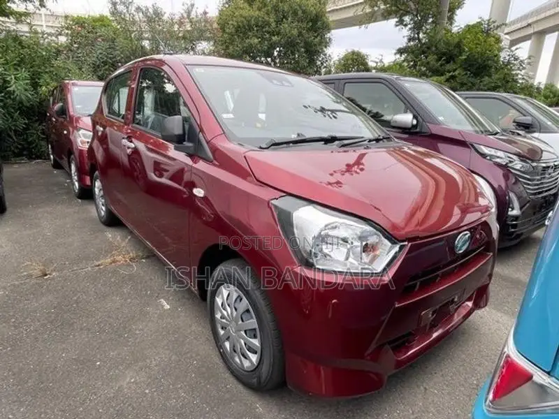 Daihatsu Mira 2025