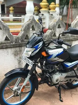 Bajaj CT100 2025