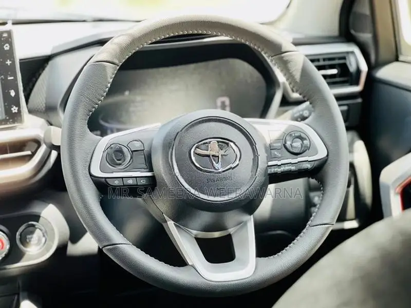 Toyota Raize PETROL 1000 CC 4WD 2026