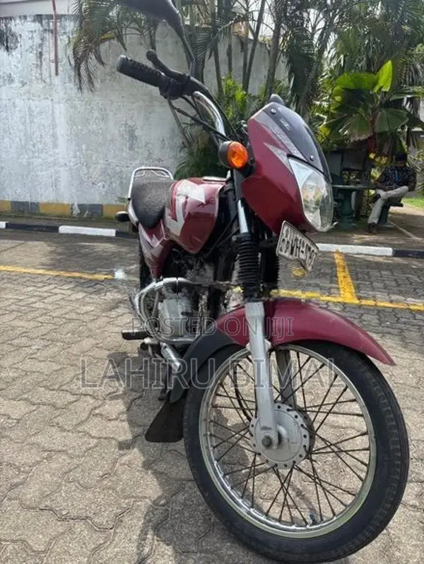 Bajaj CT100 2009