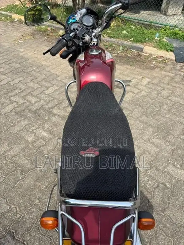 Bajaj CT100 2009