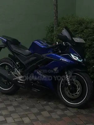 Yamaha R15 2019