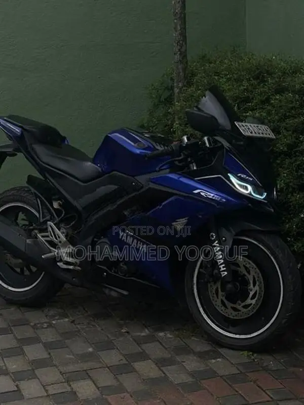 Yamaha R15 2019