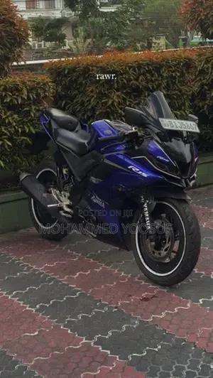 Yamaha R15 2019